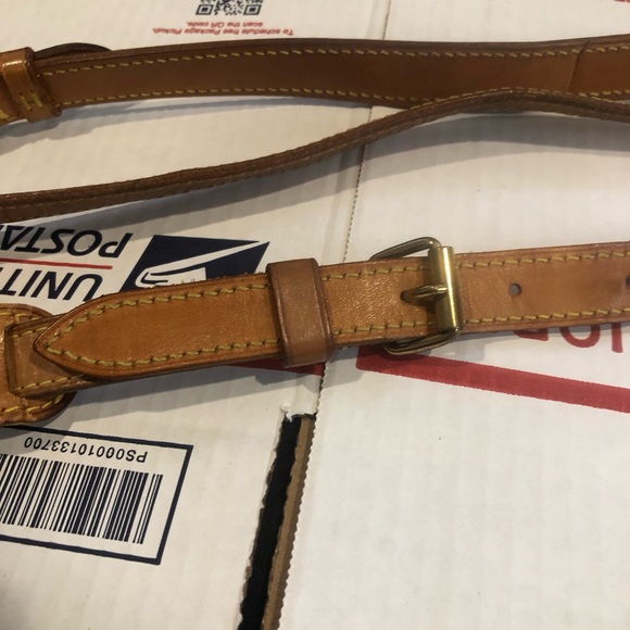 LOUIS VUITTON Vachetta Replacement Shoulder Strap with Clips and Shoulder Pad - Picture 8 of 16